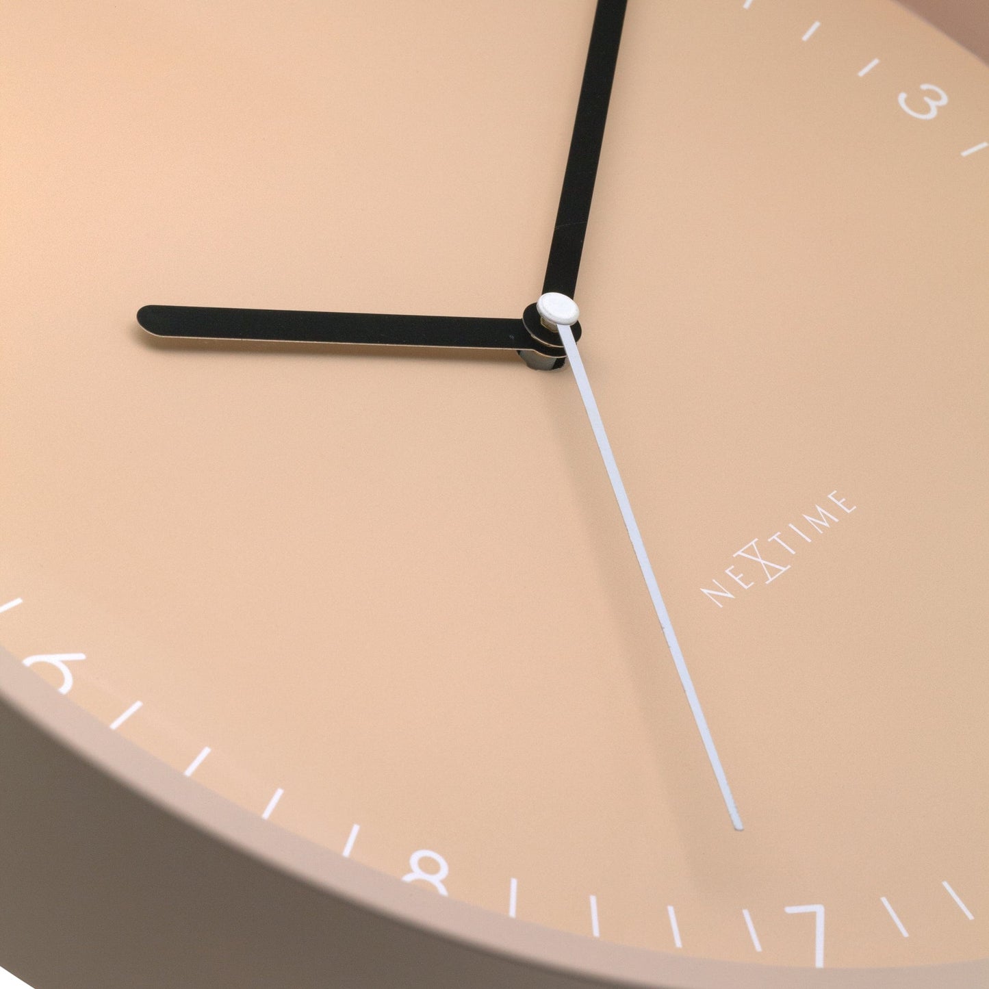🏛️ Berlin Wandklok 30cm - Aluminium Design