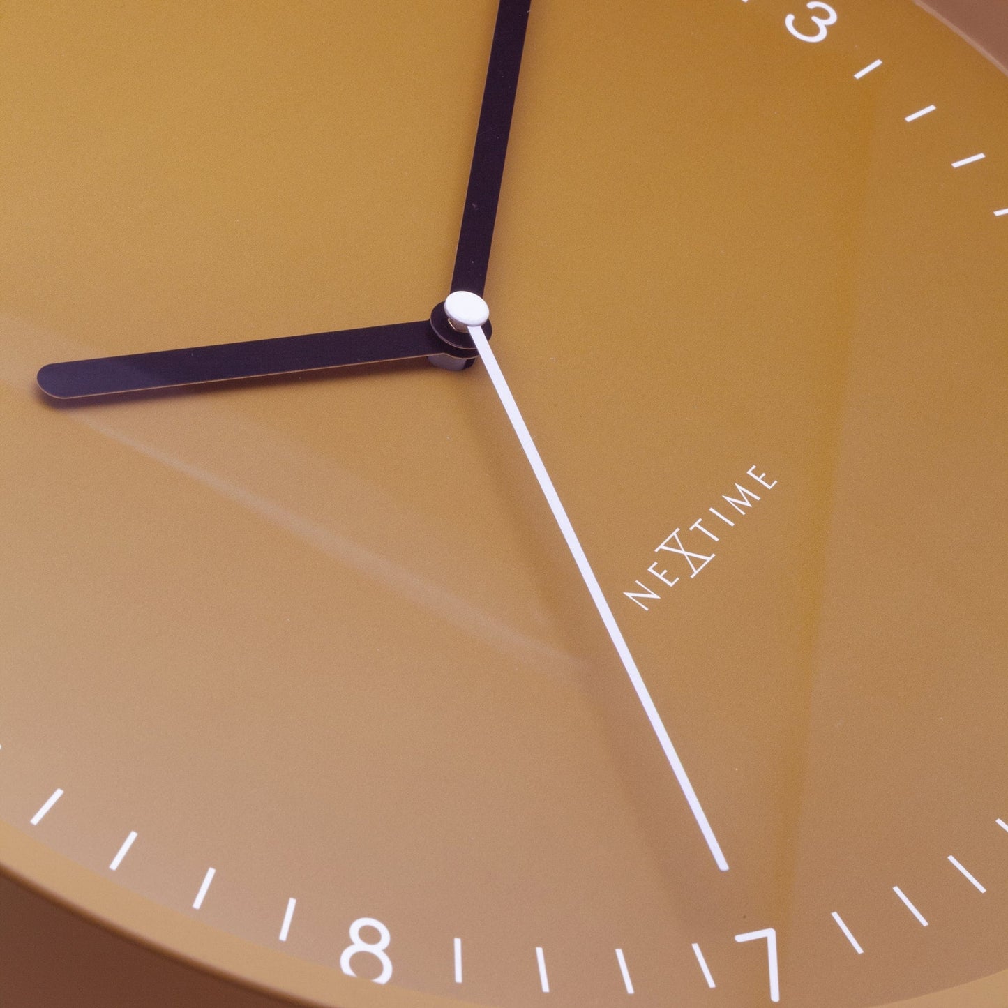 🏛️ Berlin Wandklok 30cm - Aluminium Design