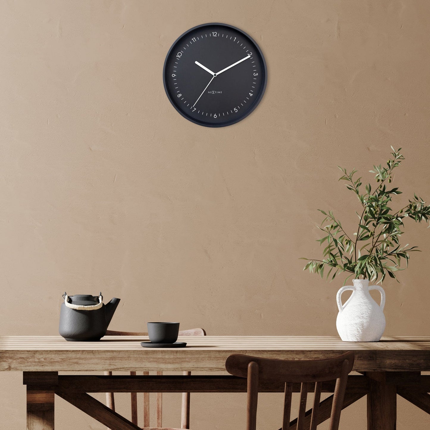 🏛️ Berlin Wandklok 30cm - Aluminium Design