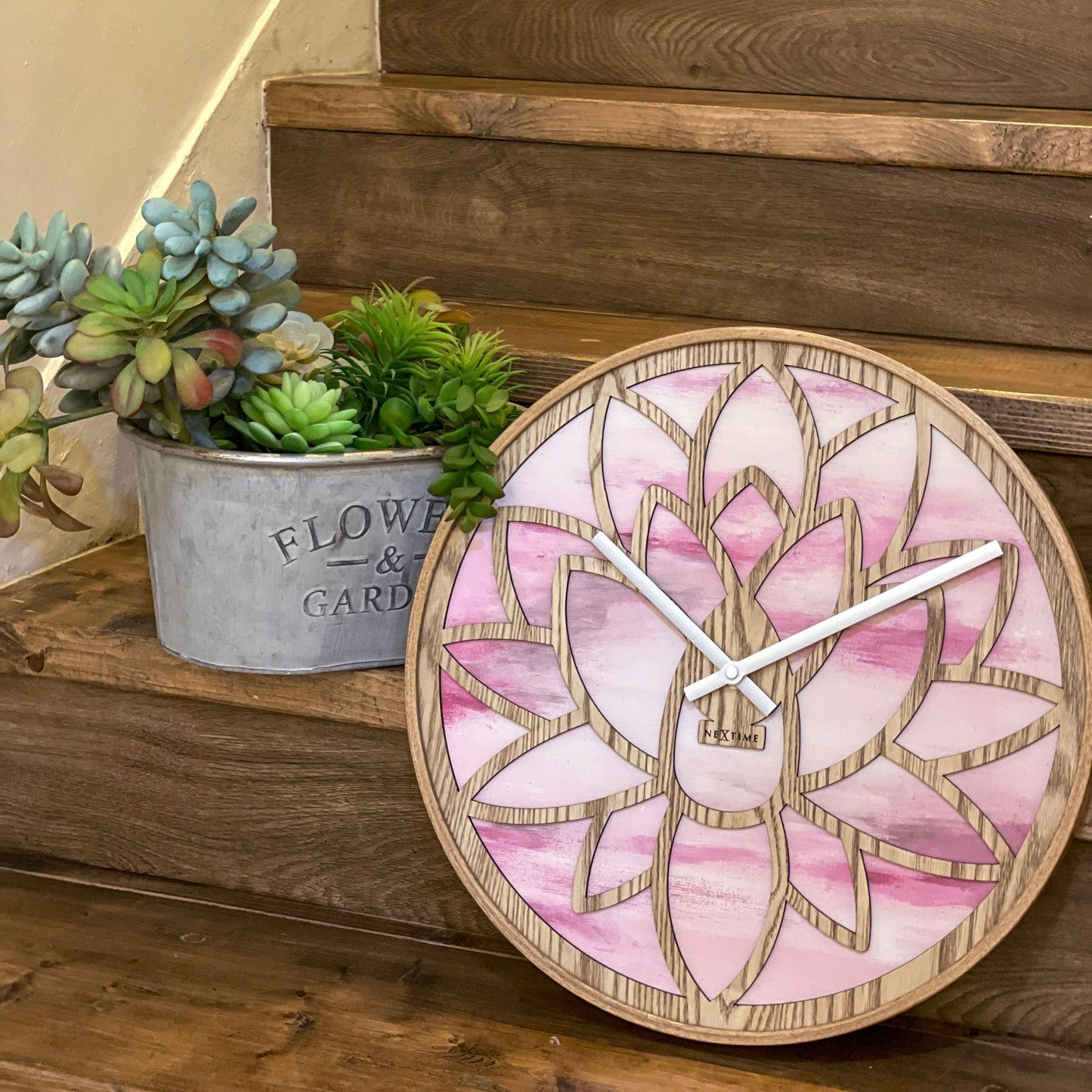 🌸 Lotus Wandklok 40cm - Roze Houten Design Klok