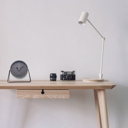 ⏰ Berlin Table Wekker 14x13x7cm - Metaal Design