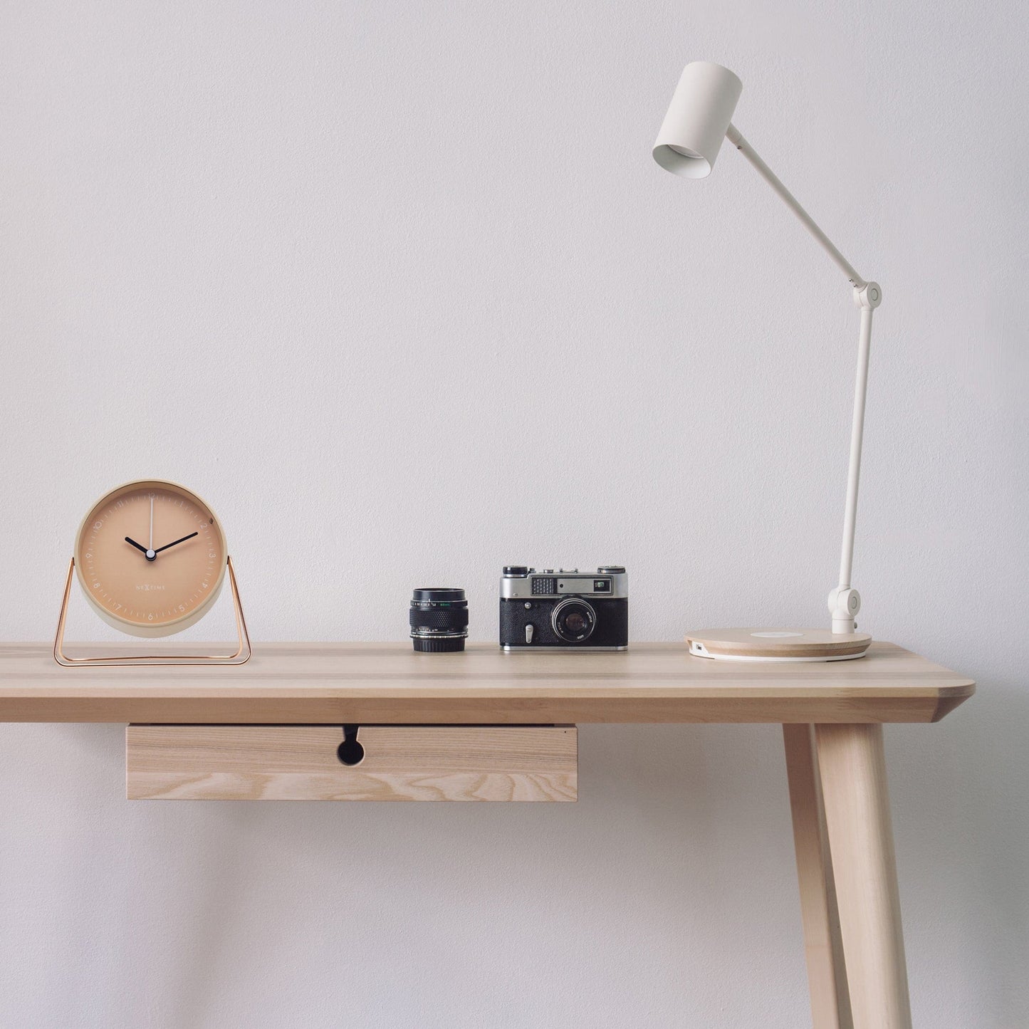 ⏰ Berlin Table Wekker 14x13x7cm - Metaal Design
