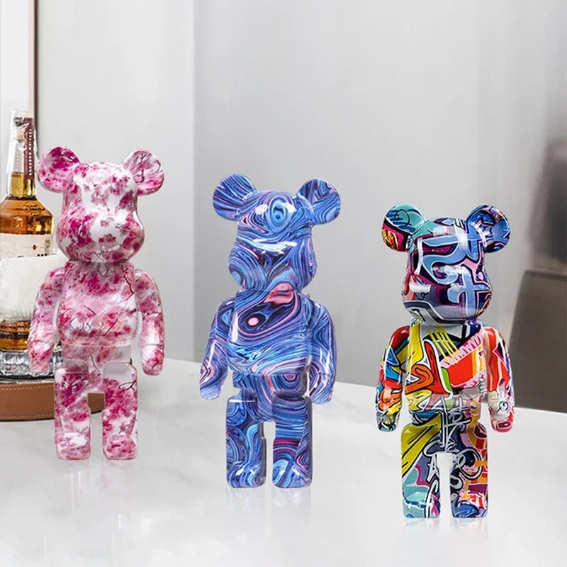 🐻 Graffiti Beer Beeldje 27cm - Moderne Spaarpot & Decoratie voor Stoer Interieur