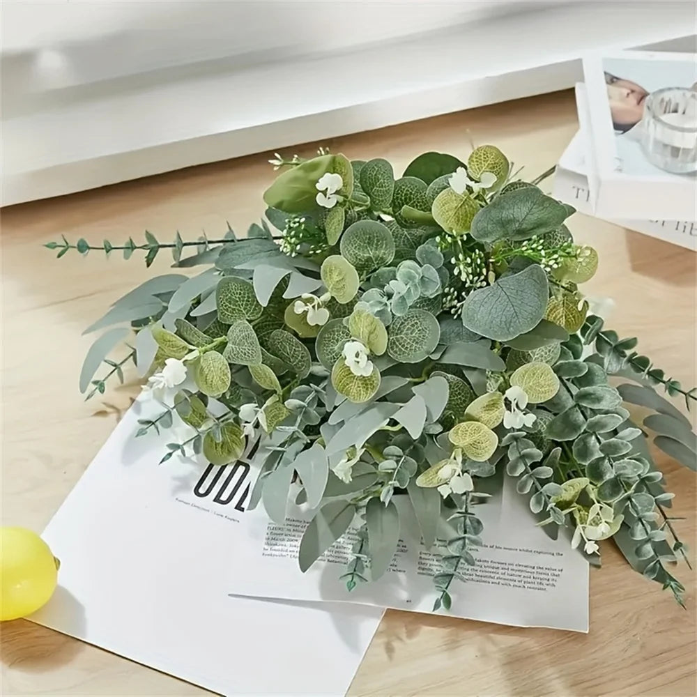 🌿 Kunstmatige Eucalyptus Set 30 Stuks - Decoratieve Bladeren voor Bruiloft & Moederdag