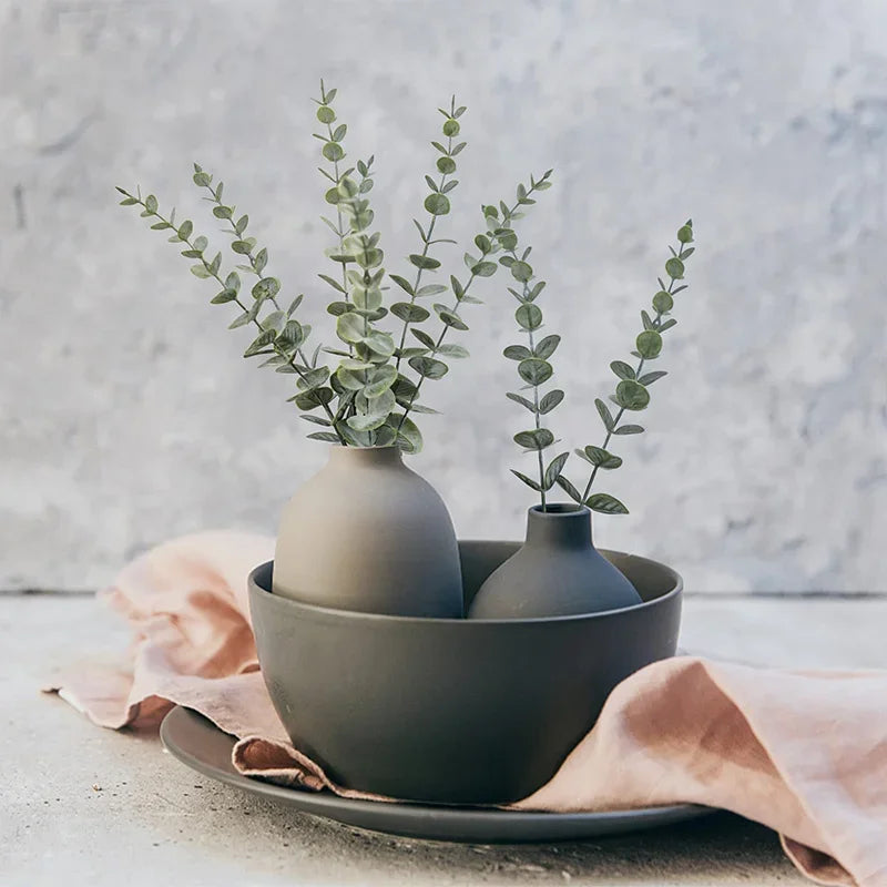 🌿 Kunstmatige Eucalyptus Takken 10 Stuks - Groene Bladeren voor Bruiloft & Huis Decoratie