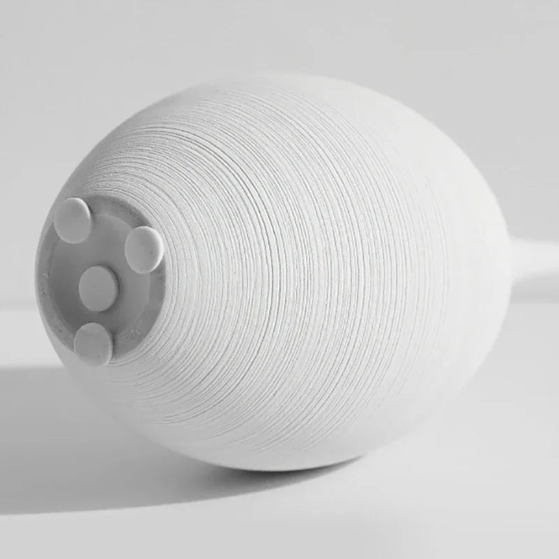 🏺 Minimalistische Zen Vaas Zwart-Wit - Handgemaakte Keramische Kunst Decoratie