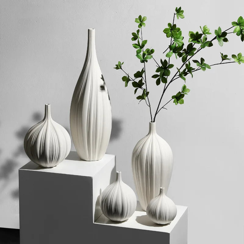 🏺 Witte Keramische Vazen Chinese Stijl - Elegante Decoratieve Beeldjes voor Kunstbloemen