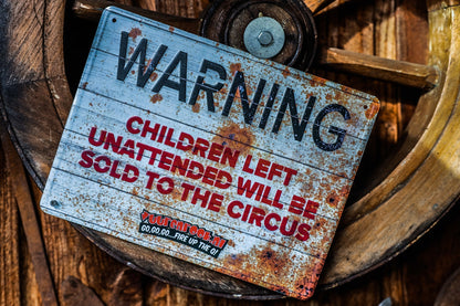 🎪 Vuur&Rook Circus Mancave Sign